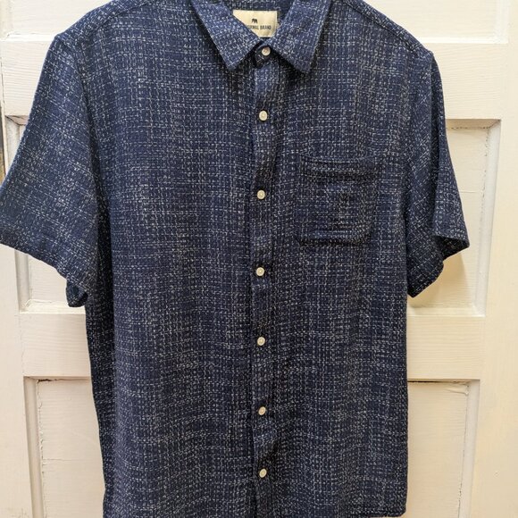 NWT The Normal Brand M's Freshwater Button Up SS Shirt- Ocean - Picture 3 of 4
